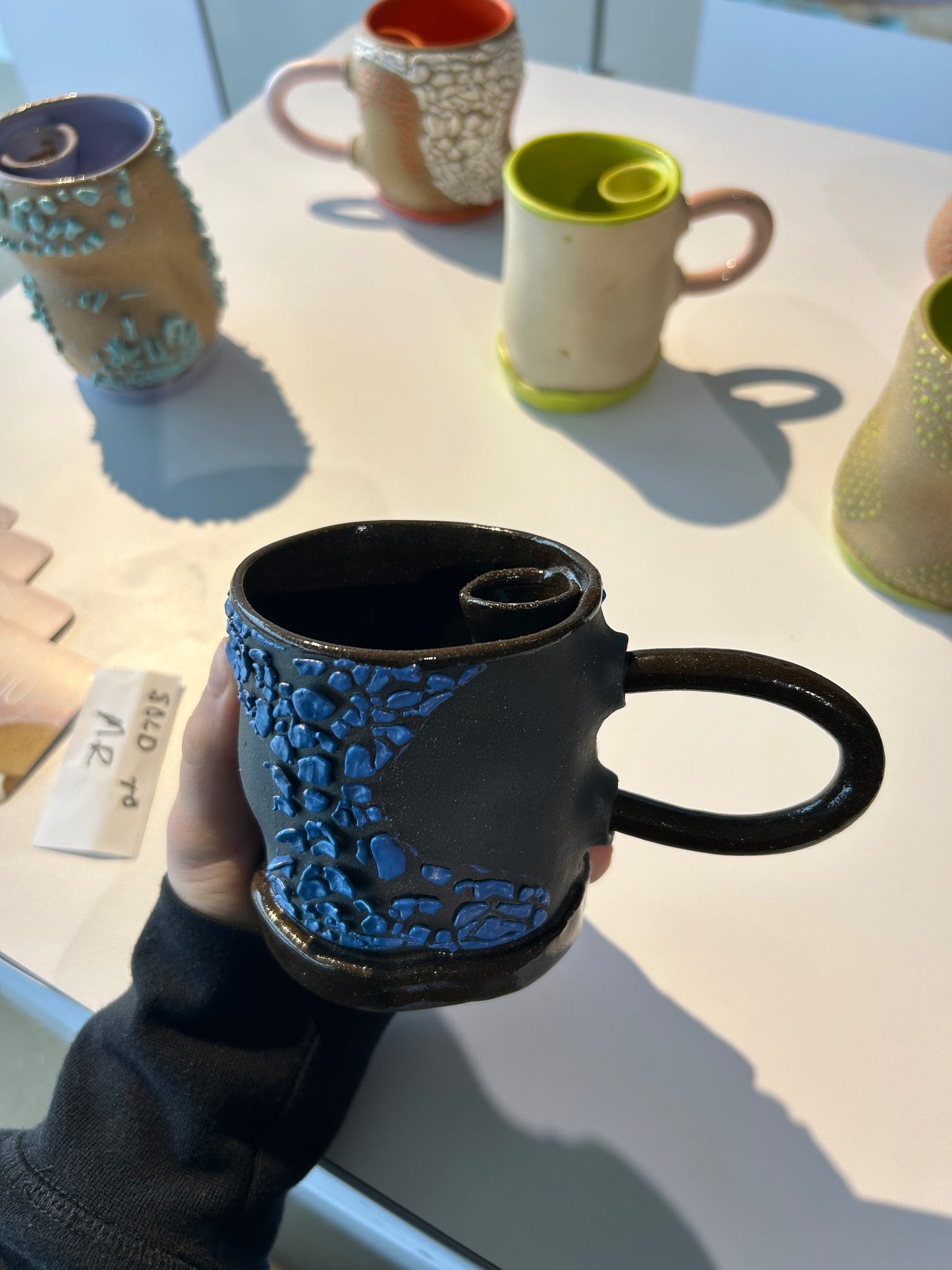 crawl honeycomb mug