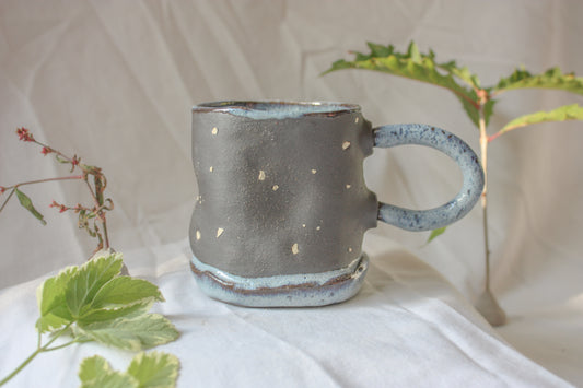 freckle honeycomb mug