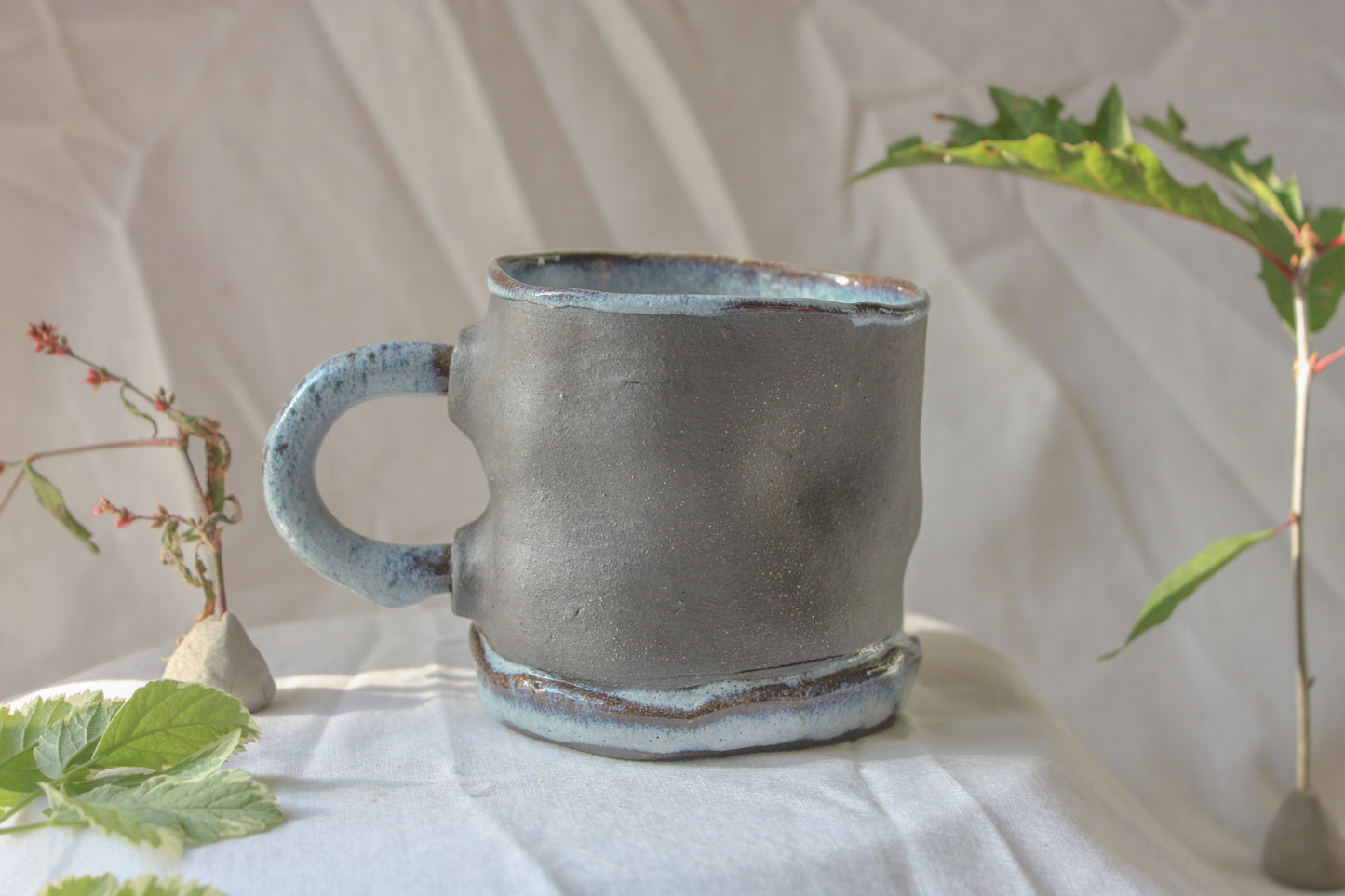 raw honeycomb mug