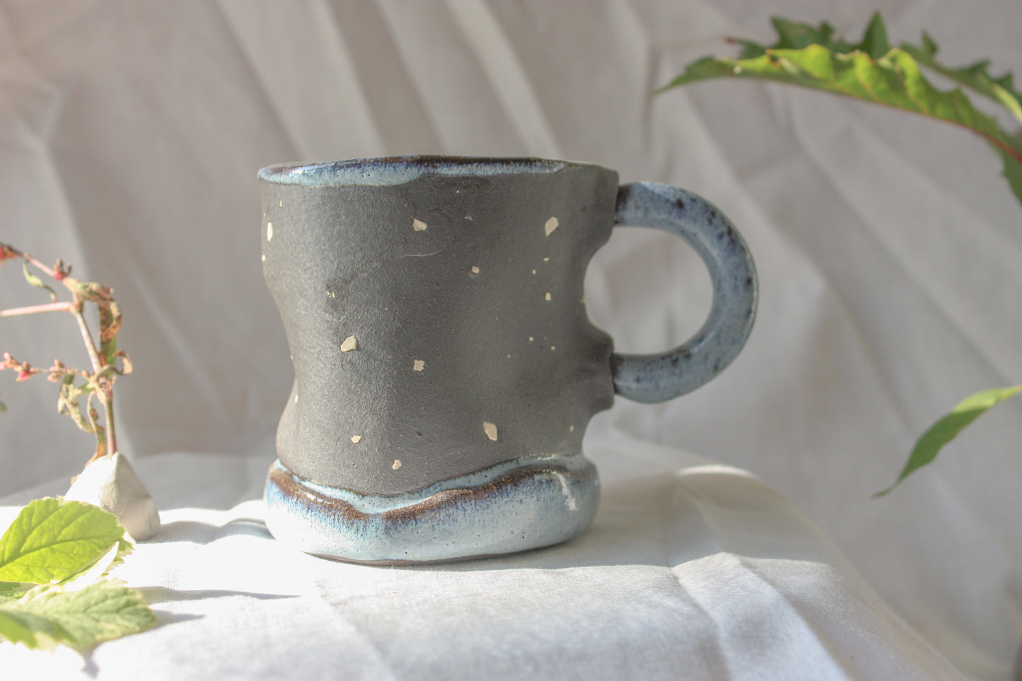 freckle honeycomb mug