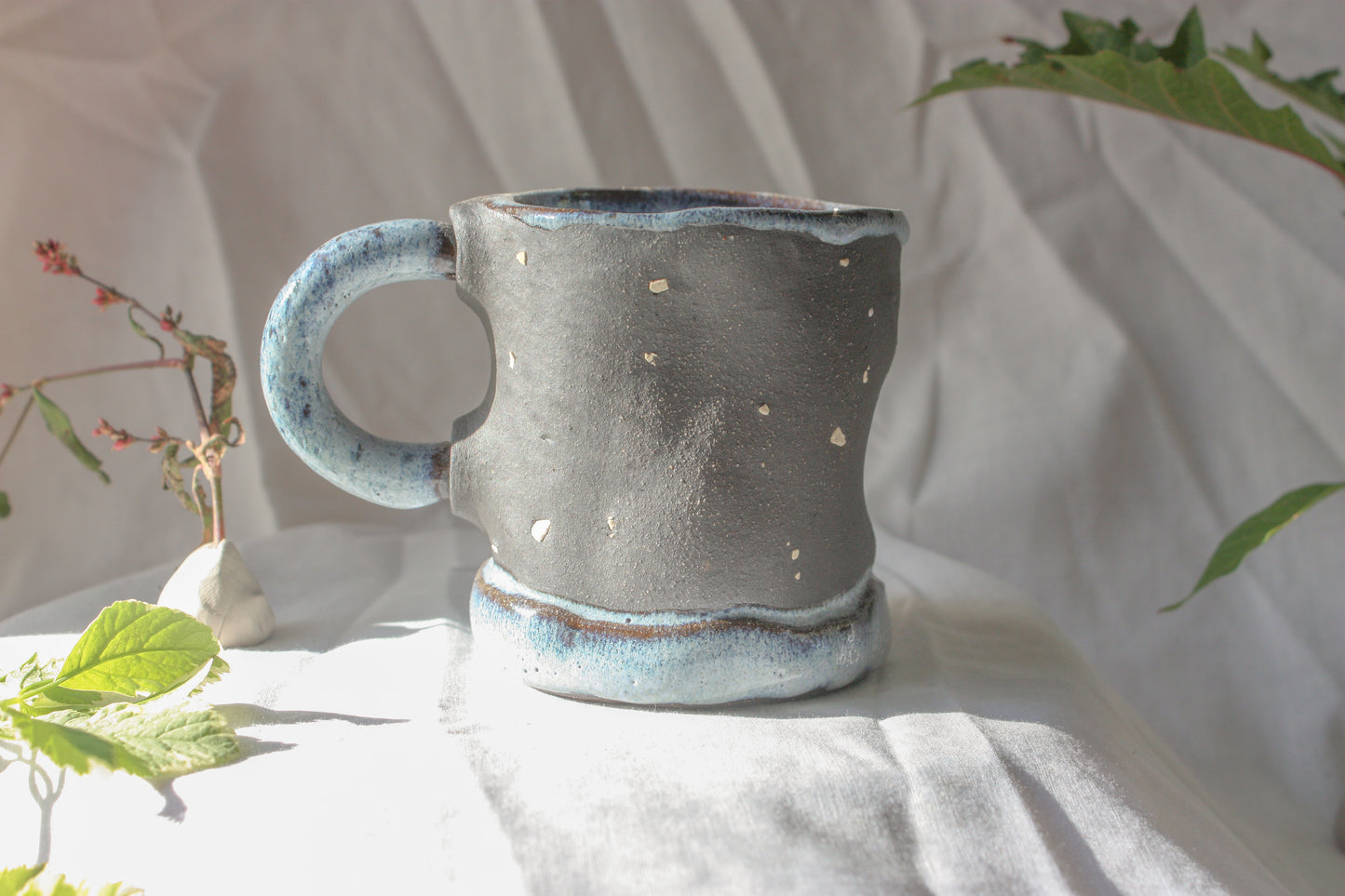 freckle honeycomb mug