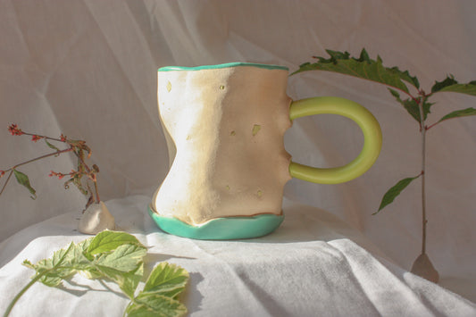 freckle honeycomb mug